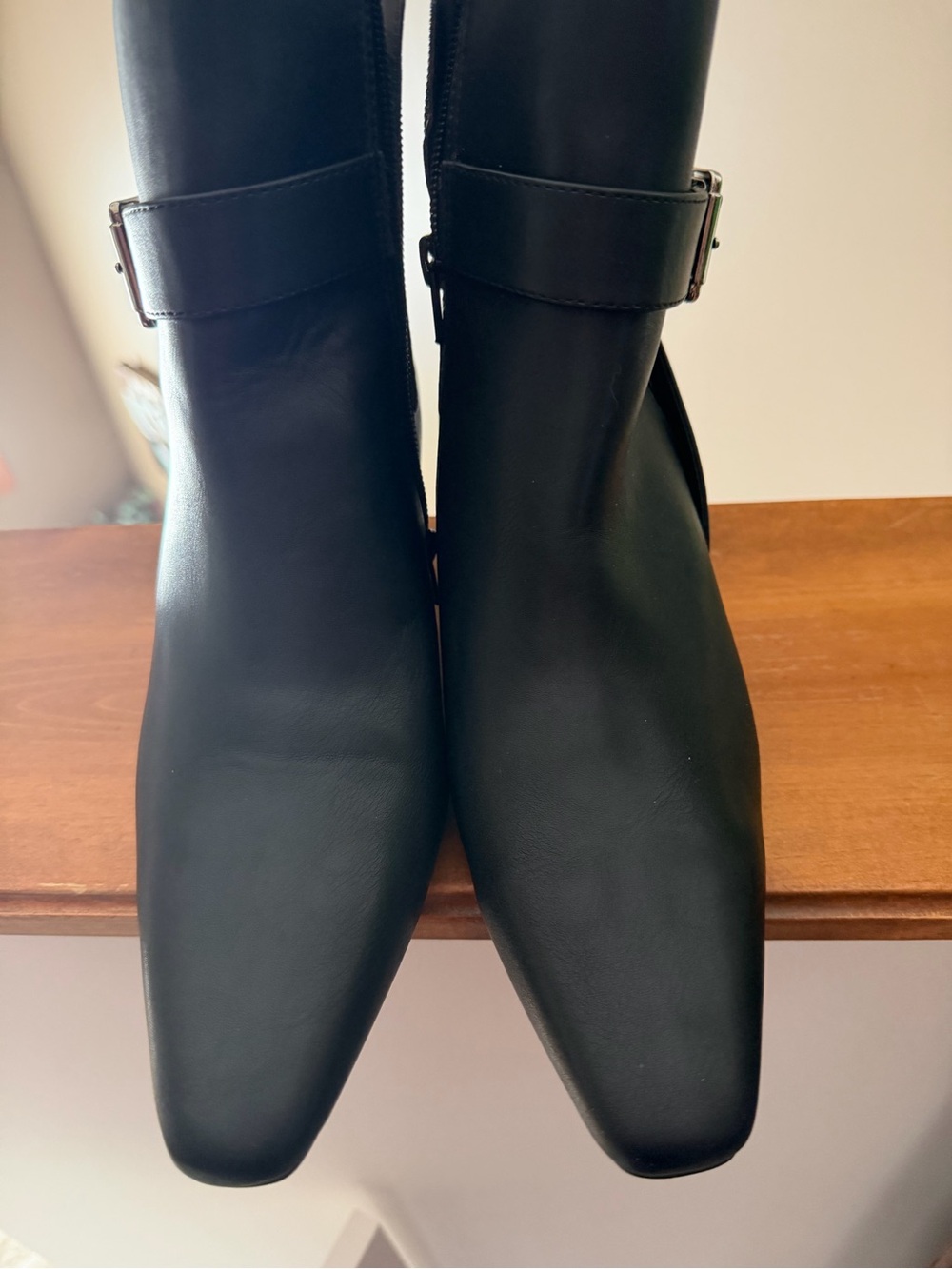 Vero Moda Black Leather Square-Toe Ankle Boots with Buckle